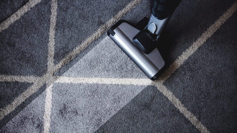 Carpet and Rug Cleaning Company Costs in Bellmore, New York